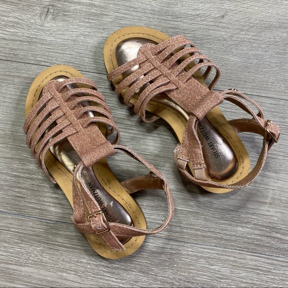 Stuart Weitzman Pink Glitter Gladiator Sandals - Picture 2 of 3